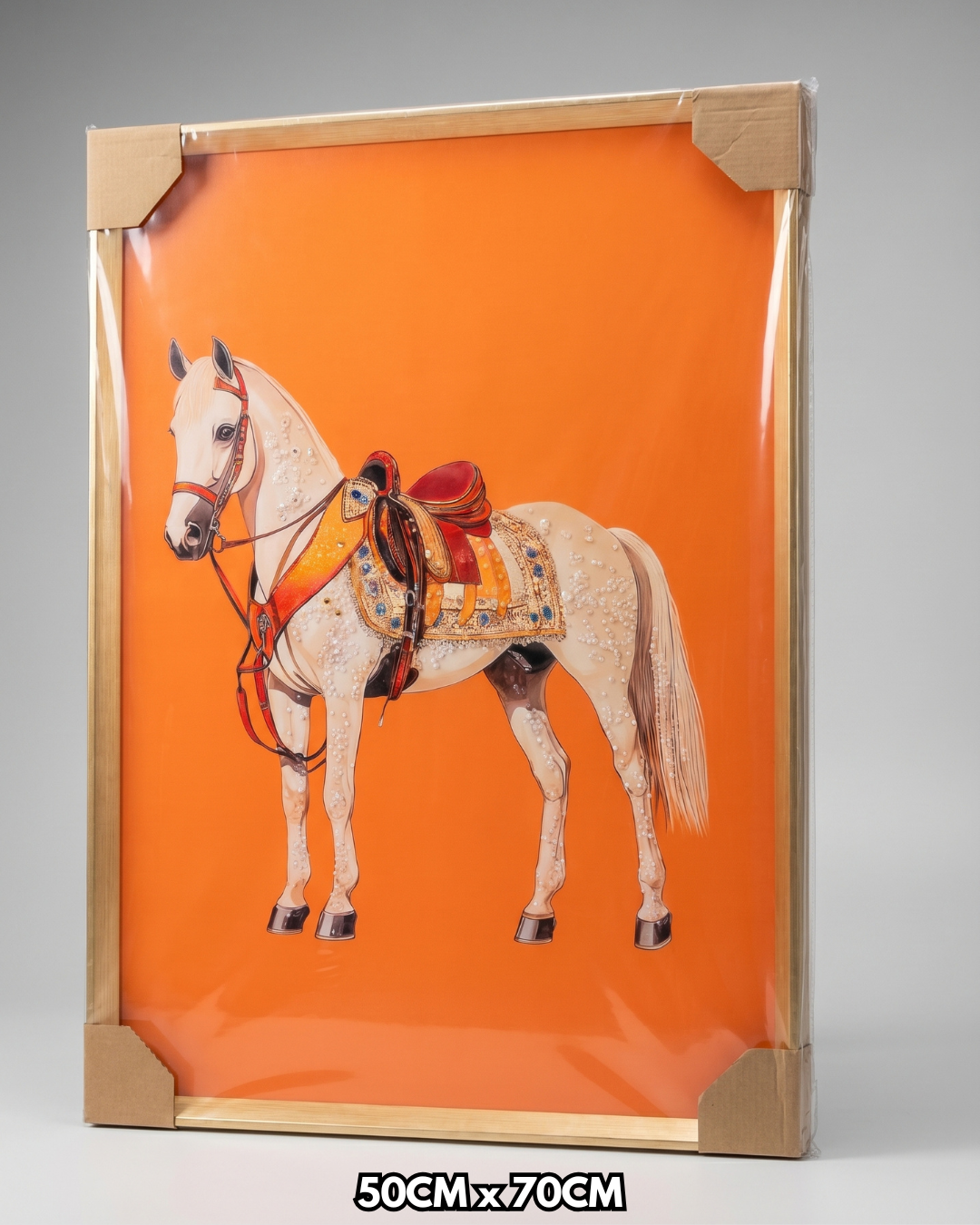 Cheval Blanc en Selle