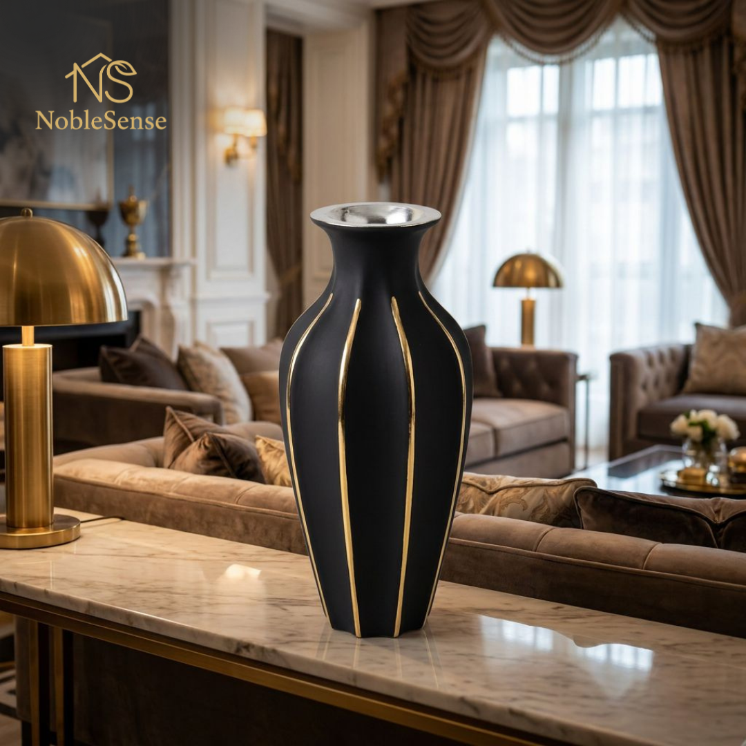 Grand Vase Noir Incrustations Dorées